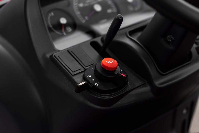 KIOTI CX2510 mini traktors