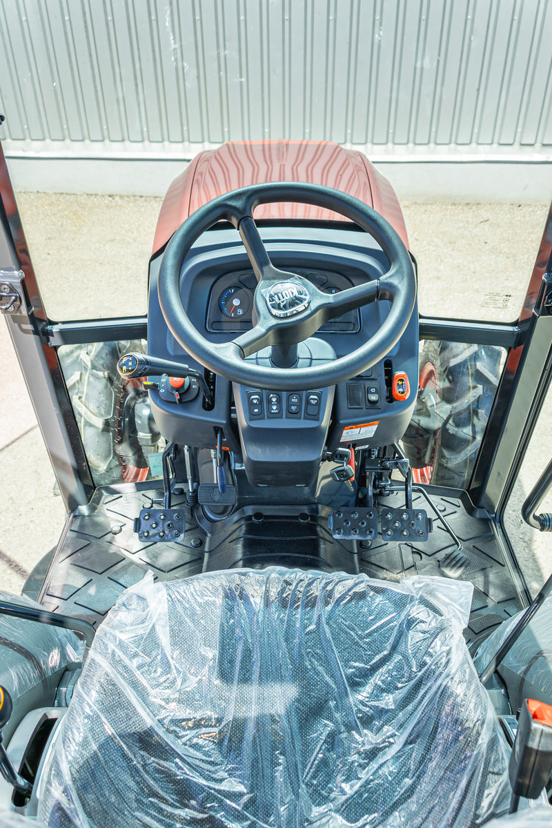 Kioti CK4030CH - 39.6 ZS kompakttraktors ar kabīni, 4×4 (Akcija)