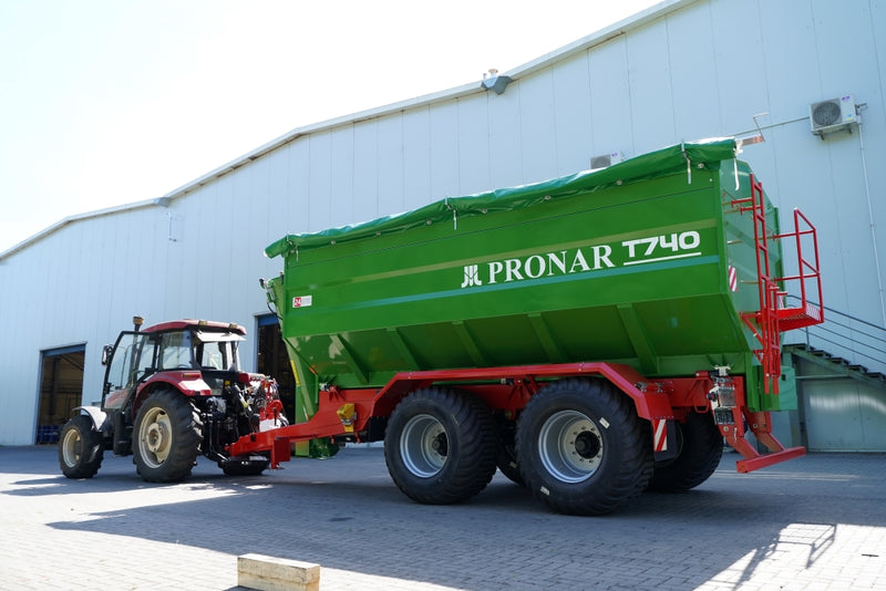 PRONAR T743