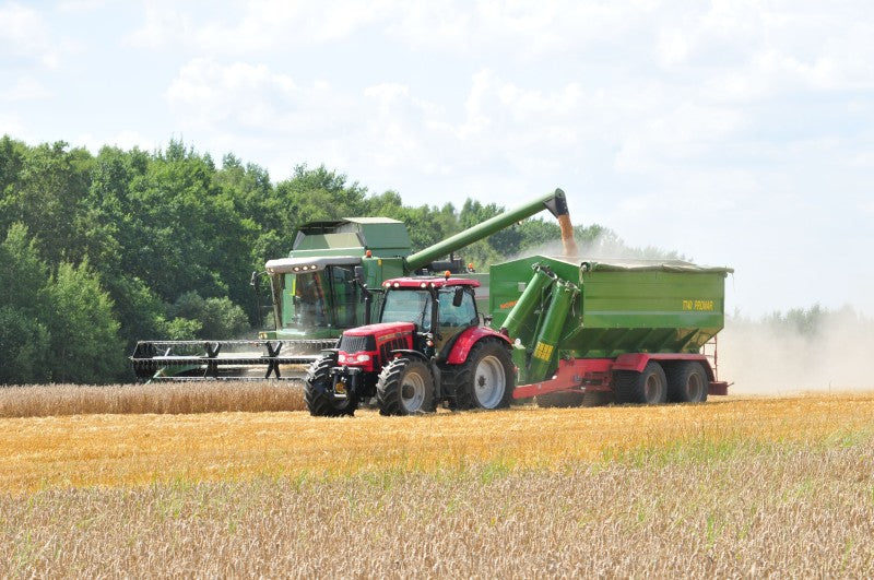 PRONAR T743