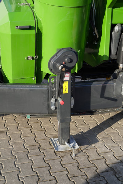 PRONAR T743M