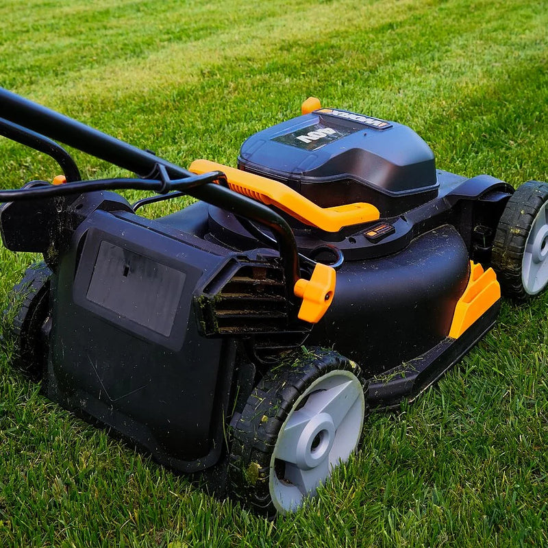 Worx stumjamais zāles pļāvējs ar akumulatoru 40cm 40V 2x4Ah WG743E